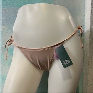 NET Wild Fable Nude Low Rise Cheeky Bikini Bottoms